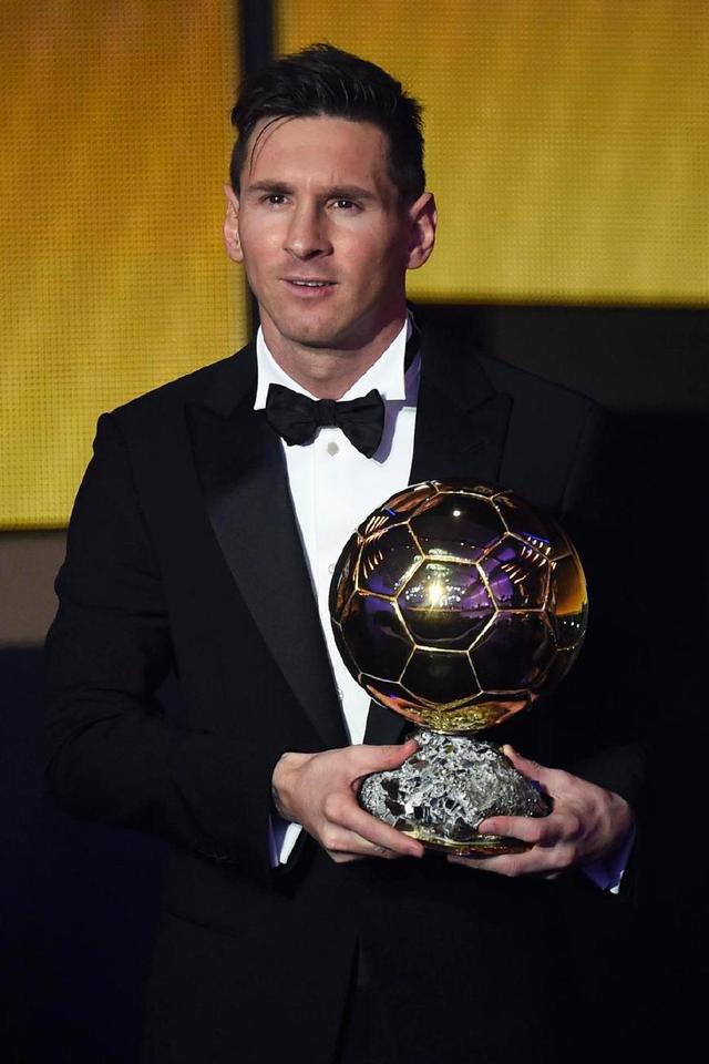 亚冠生死战！布里兰主场绞杀江原FC，8球神锋破局（亚冠生死局！布里兰主场强压江原FC，8球锋霸打破僵局）