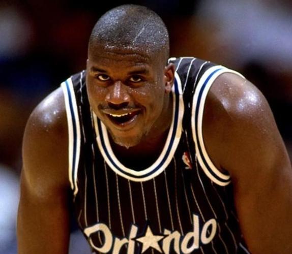 德转预热国米前锋博尼身价上涨：最低2500万欧，最高4000万欧（德转看涨国米前锋博尼：估值上调至2500万-4000万欧）