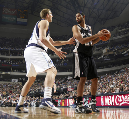 能否说明问题？74611人现场观看英格兰女足vs中国女足热身赛（74611人到场观看英格兰女足对中国女足热身赛，这一数字说明了什么？）