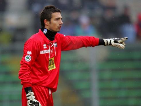 上赛季场均22.5分7.3板！山西主帅：迪亚洛确定回归（山西主帅确认迪亚洛回归：上季场均22.5分7.3篮板）