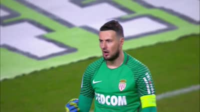 记者：萨格勒布迪纳摩有意租回克罗地亚国门利瓦科维奇（记者称萨格勒布迪纳摩欲租回克罗地亚国门利瓦科维奇）