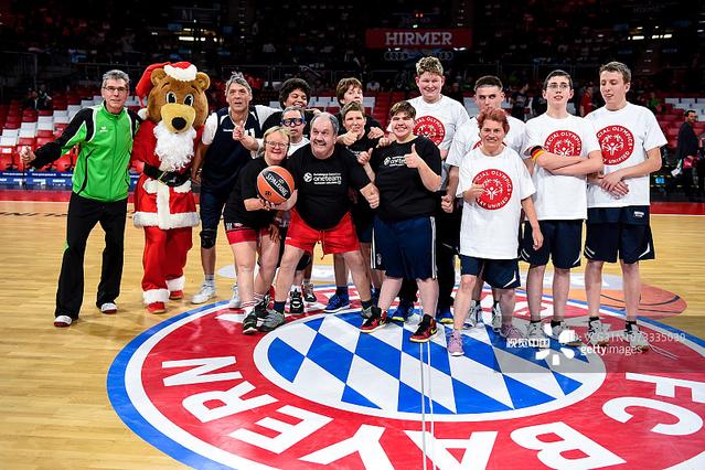 30分钟以下多次20+5+5且命中5三分：波杰比肩库里（30分钟内多场拿下20+5+5且命中5记三分：波杰媲美库里）